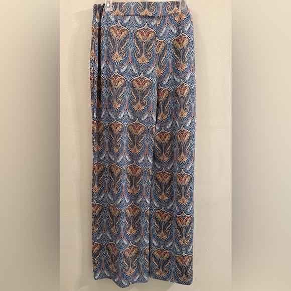 EUC Notations Print Wide Legged  Pants Size L - Picture 4 of 5